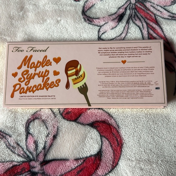 Too Faced Maple Syrup Pancakes palette - Picture 7 of 7